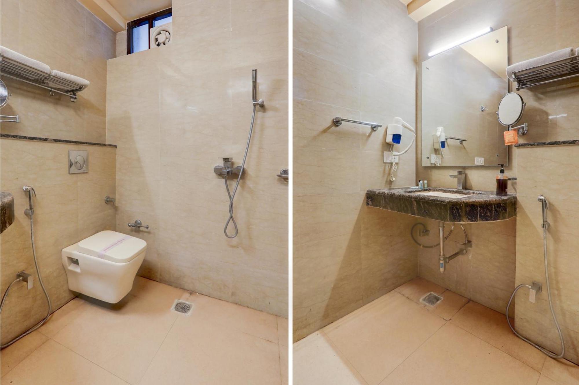 Super Townhouse Oak Pacify Hills Hotel Rajpur Bagian luar foto